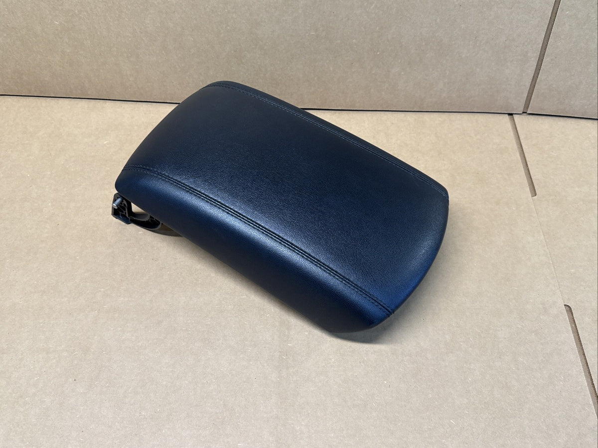 2021 2024 Ford Edge Center Console Arm Rest Armrest Lid Top Black Leather OEM5