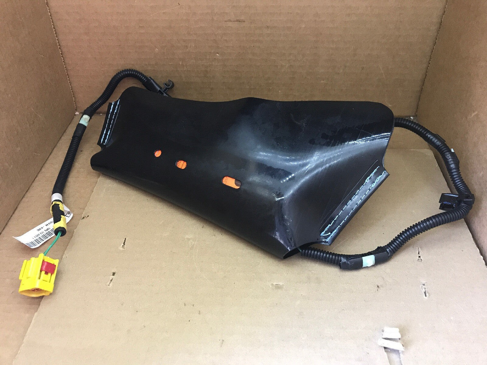 2010 2019 Ford Interceptor Taurus Front Right Side Passenger Seat Air Bag Airbag1