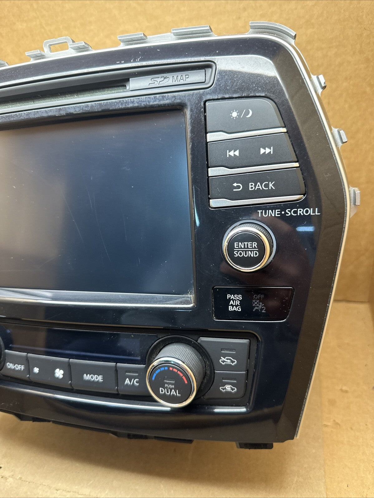 2015   2017 Nissan Maxima OEM BOSE GPS Navigation AM FM Receiver 25915 9DD0E1