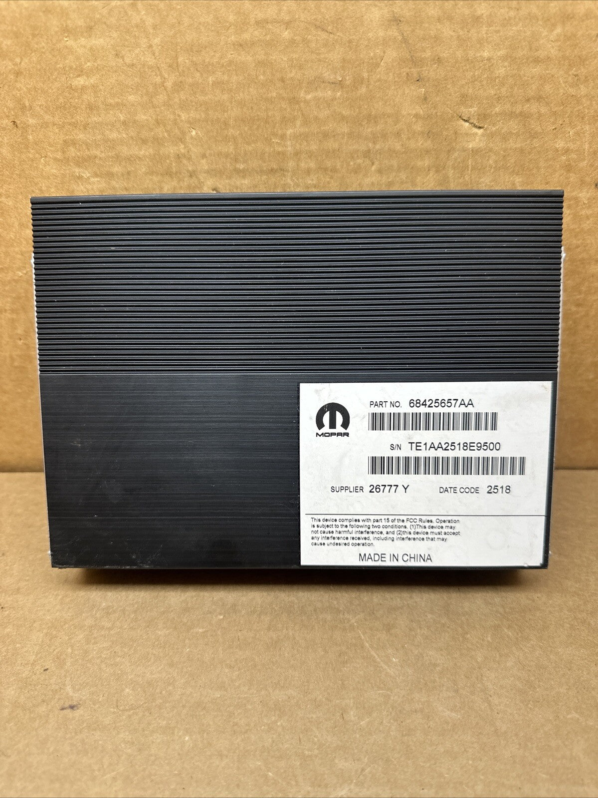 2019 2020 Charger Challenger Chrysler 300 Audio Amplifier Amp OEM 68425657AA0