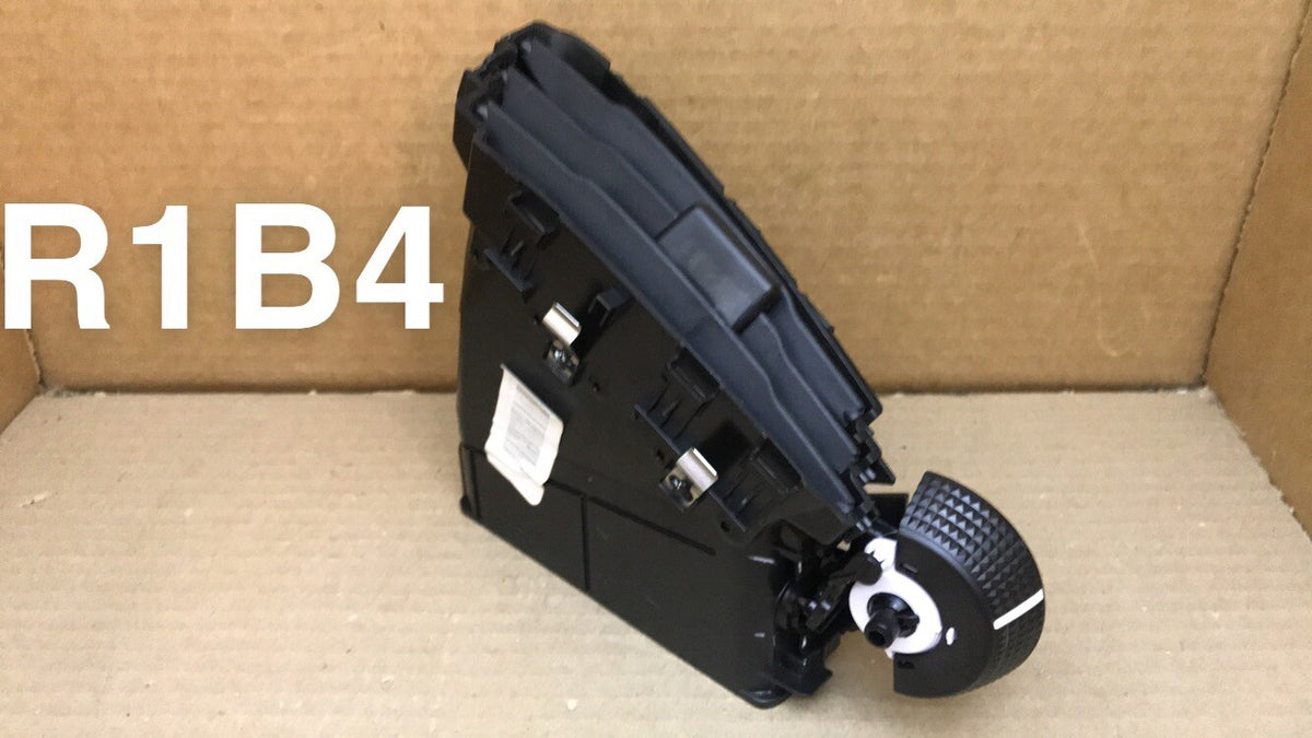 2012 2018 Ford Focus Center Dash Heater Air Vent Airvent Cover Right Side OEM RH0