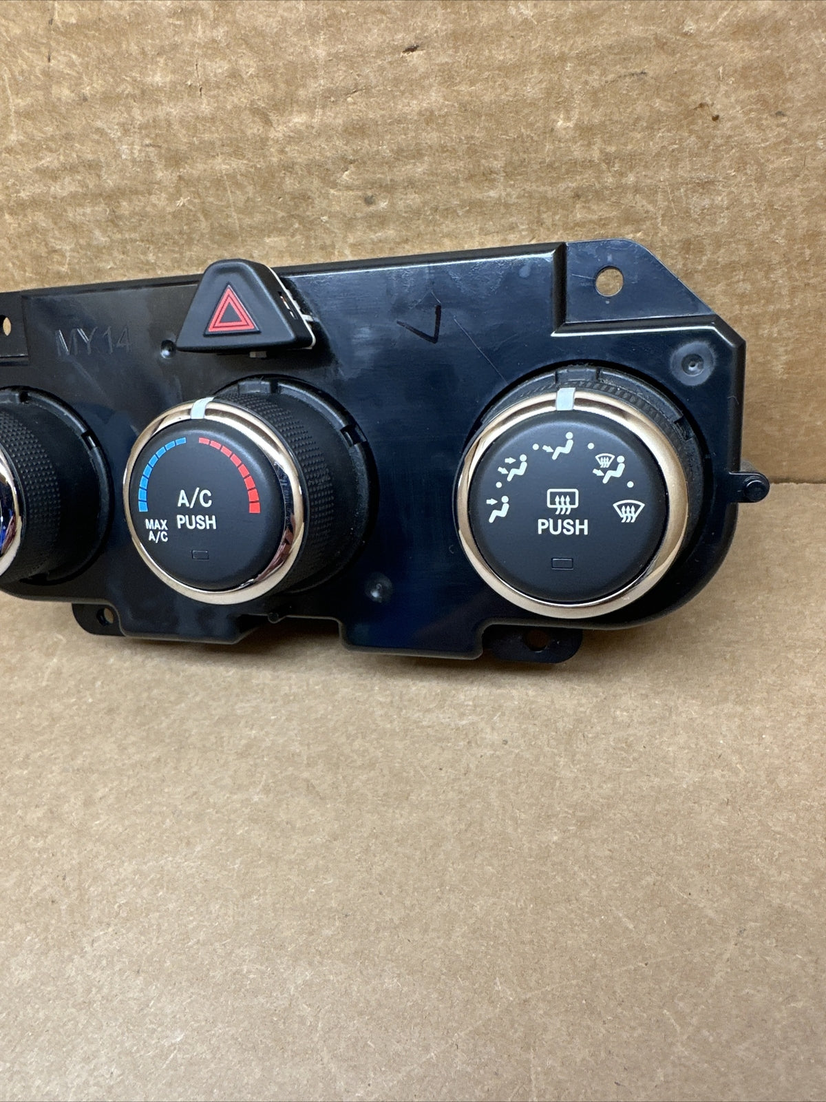 2014 2018 Dodge RAM 1500 3500 AC Temperature Climate Control OEM P68186217AC1