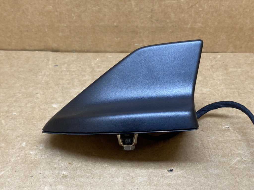 2020-2023 Ford Escape Rear Roof Mounted Shark Fin Antenna JX7T-19K351-CA2