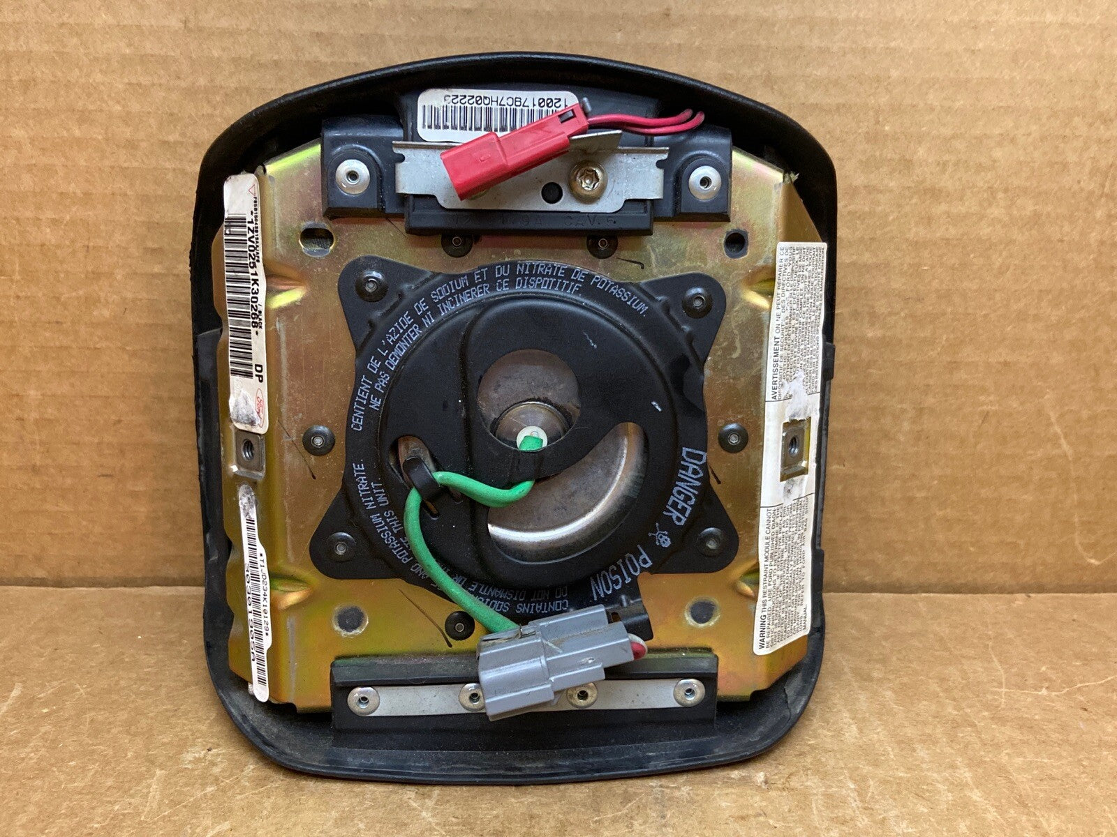 99 03 Ford F150 Front Left Drive Side Steering Wheel Air Bag Airbag Black9