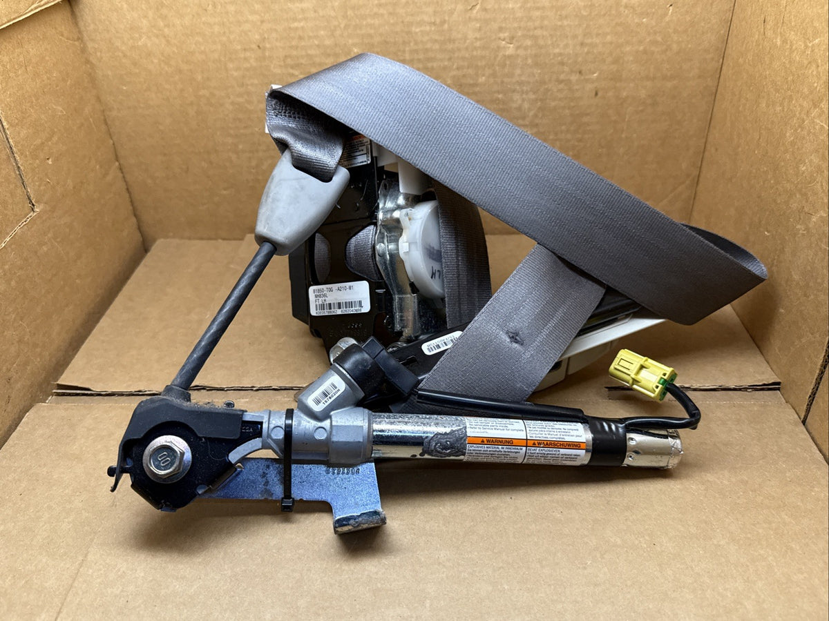 2015 2016 Honda CR V CRV Front Left Driver Side Seat Belt Seatbelt Retractor10