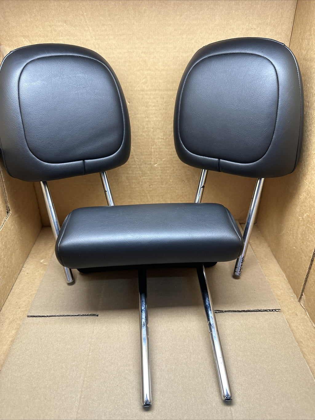 2014 2023 JEEP Cherokee Rear Back 2nd ROW Seat Headrest Set 3 Black LEATHER OEM0