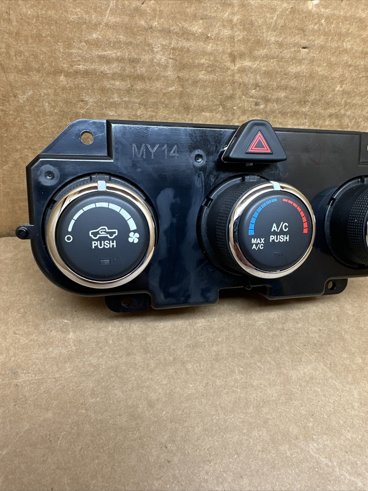 2014 2018 Dodge RAM 1500 3500 AC Temperature Climate Control OEM P68186217AC2