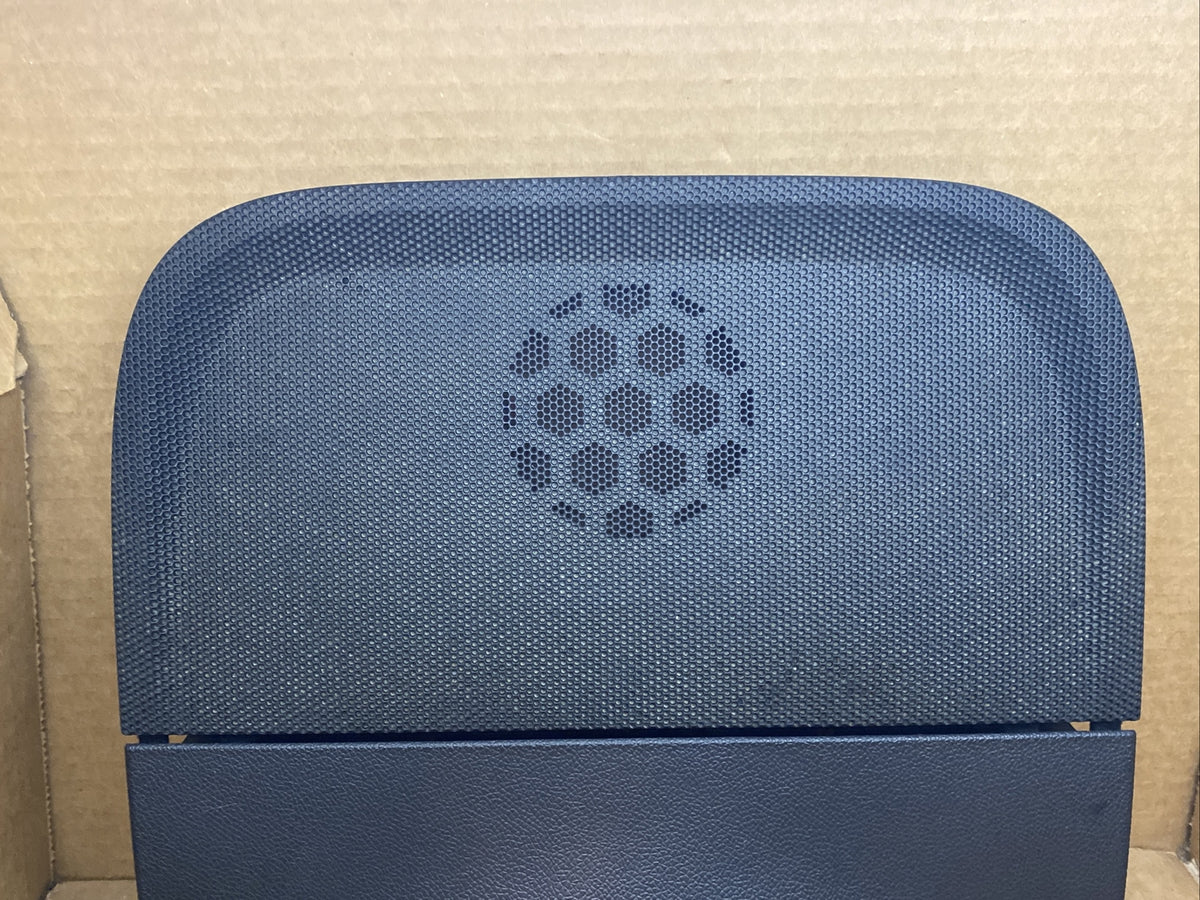 2008 2012 Buick Enclave Upper Dash Storage Compartment Bin Speaker Black OEM1