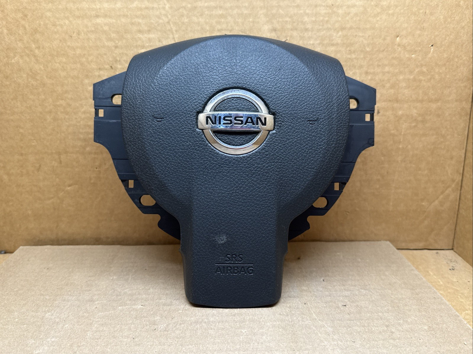 2008 2013 Nissan Rogue Front Left Driver Side Steering Wheel Air Bag Airbag OEM1
