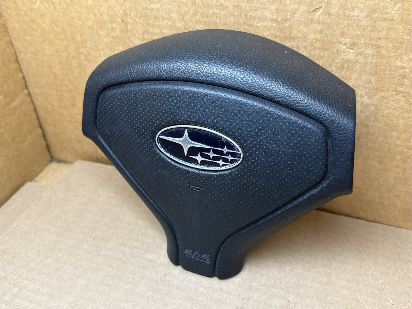 2005 2008 Subaru Forester Front Left Driver Side Steering Wheel Air Bag Airbag3