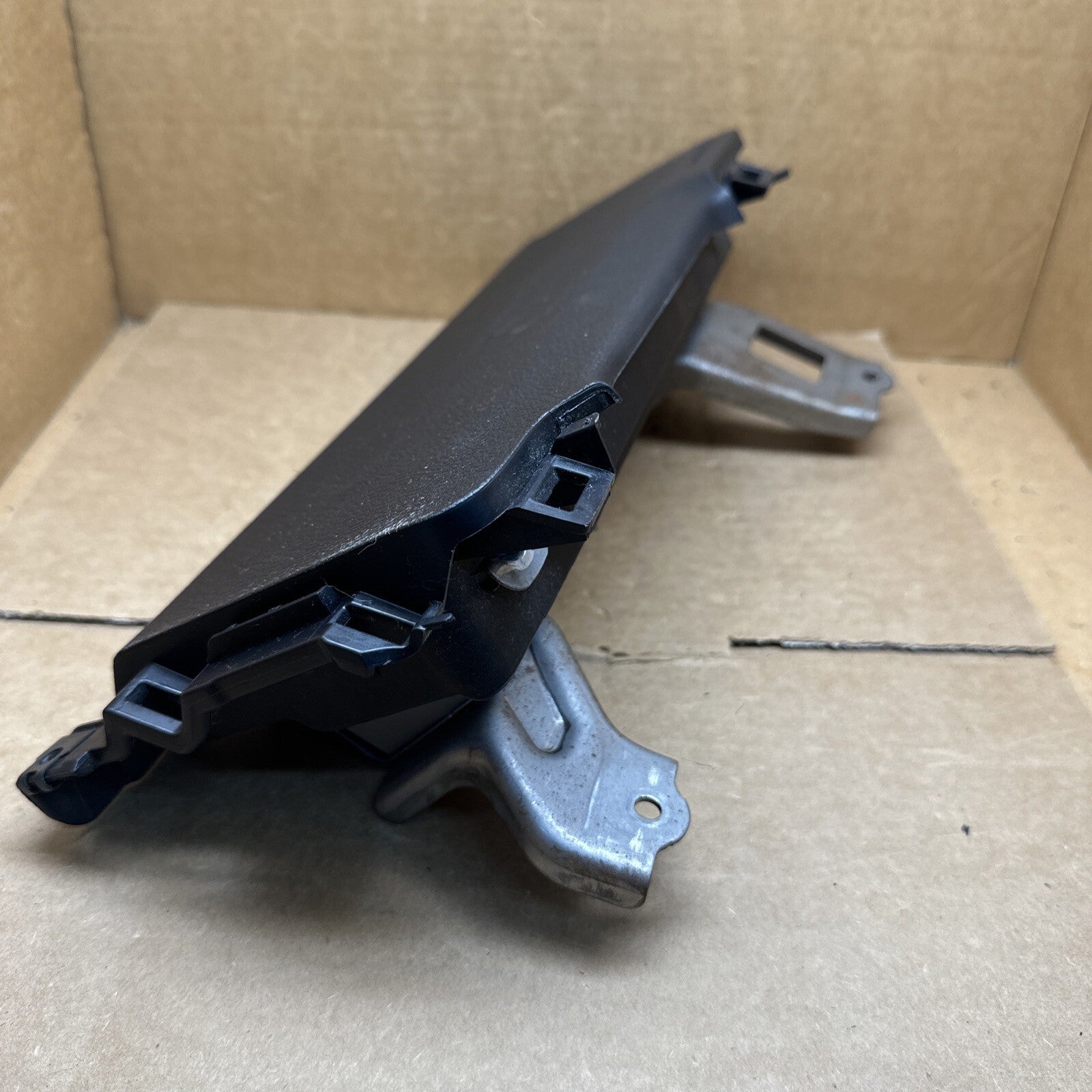 2012 2016 Subaru Impreza Crosstrek Left Side Driver Knee Lower Air Bag Airbag7
