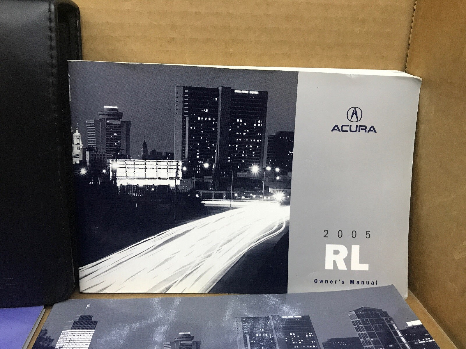 2005 05 Acura RL Owner's Owners Owner Manual Book Guide Set Case Wallet OEM1