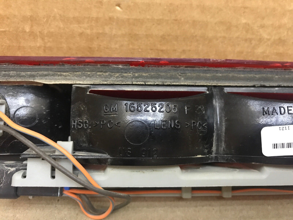 1999 2006 Chevy Silverado 1500 Third 3rd Brake Light Cargo GM 16525205 OEM  3
