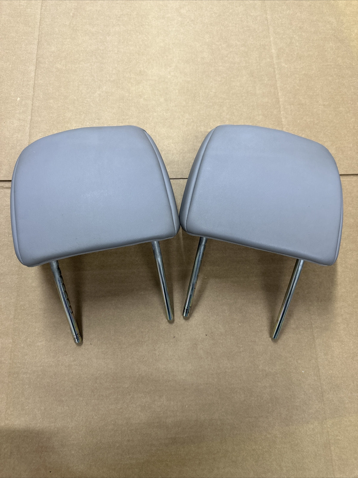 2009 2015 Honda Pilot Front Driver Passenger Seat Head Rest Headrest Gray BB0