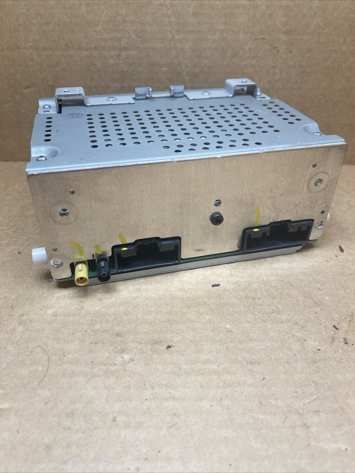 2011 2013 Ford Fiesta Radio Receiver Module Disc Reader AE8T 19C157 AG4