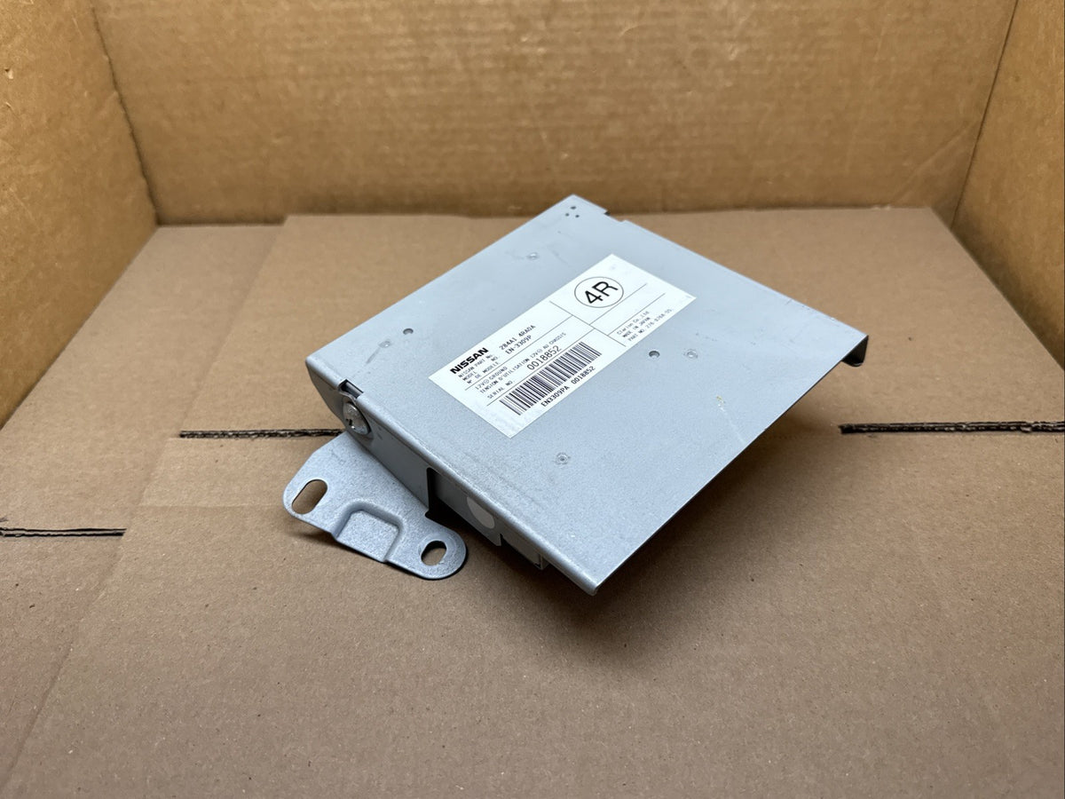 2016 Nissan Maxima Camera Control Module EN 3309P 284A1 4RA0A5