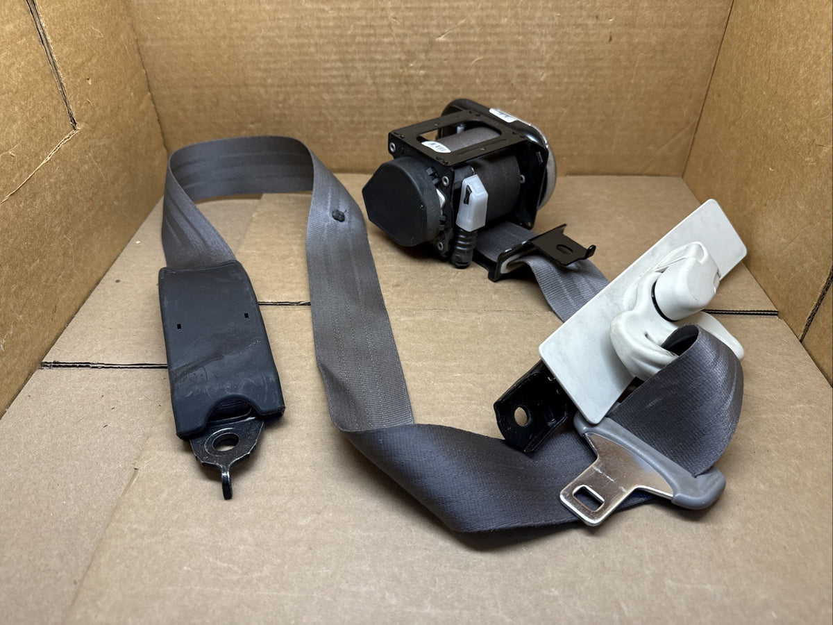 2015 2016 Honda CR V CRV Front Right Passenger Side Seat Belt Seatbelt Retractor0