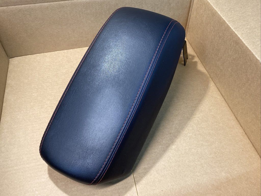 2014 2020 Jeep Cherokee Center Console Arm Rest Armrest Lid Top Black Red Stitch0