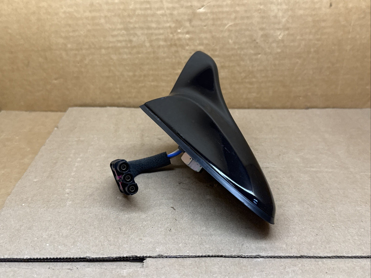 2012 2017 Hyundai Veloster Shark Fin Radio Roof Antenna 96210 2V801MZH BLACK5