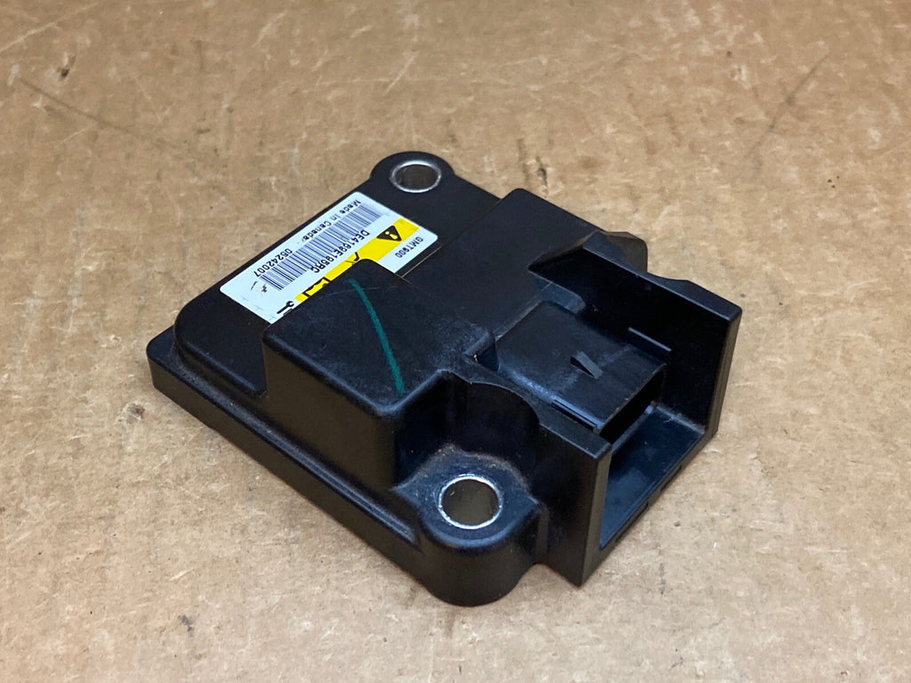 GM Silverado Sierra OEM Supplemental Restraint System Sensor Module 258341693