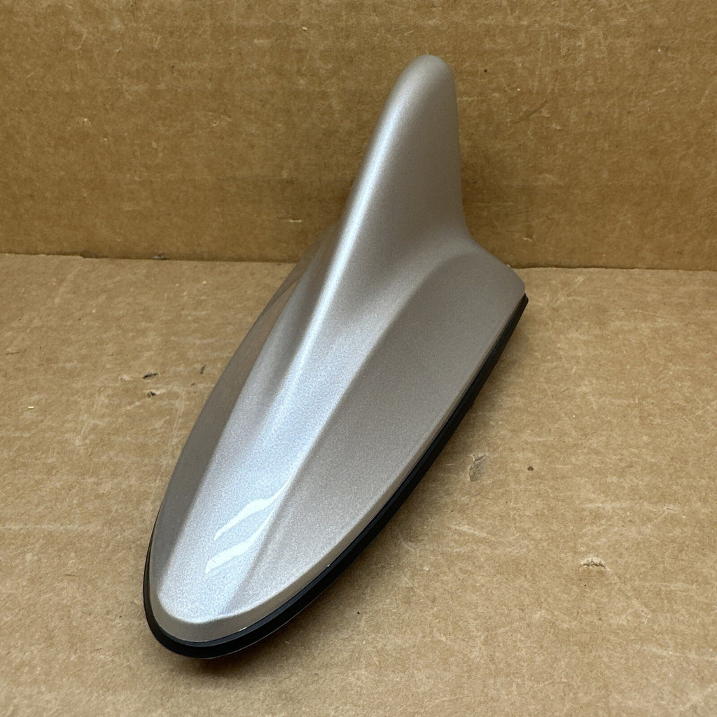 2010 2014 Sonata Radio Shark Fin Antenna Radiant Silver Metallic 96210 3Q000SM1