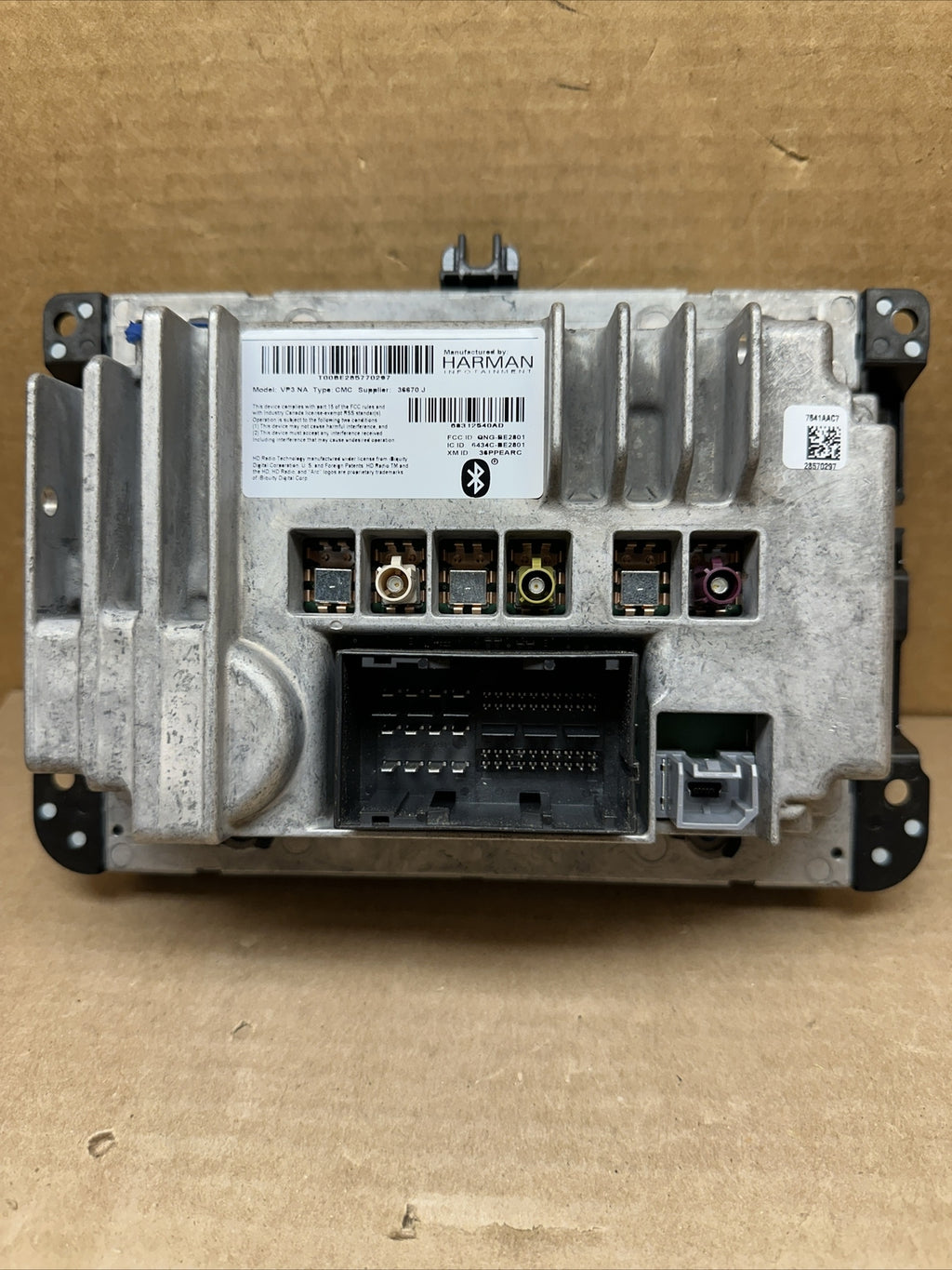 Jeep Cherokee RAM GPS Navigation VP4 RA4 Radio 8.4 Display Screen OEM 68312540AD2