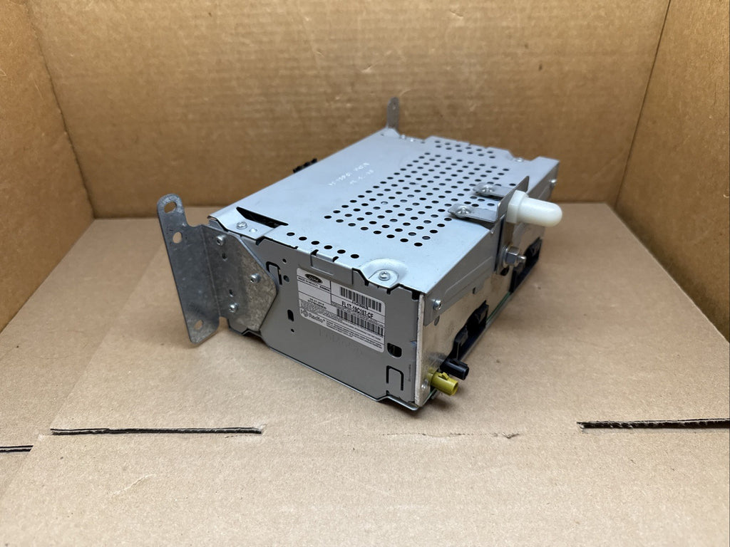 2015 2017 Ford Expedition Radio Receiver CD Player FL1T 19C107 CF3