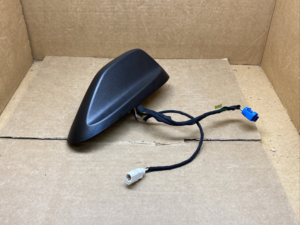 2014 2017 Jeep Grand Cherokee Roof Mounted Radio Antenna OEM P05091352AC3