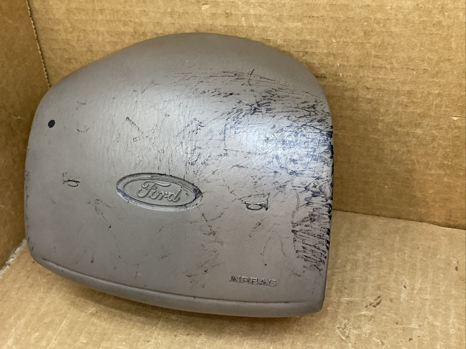 1999 2004 Ford F150 F250 Expedition LH Driver Steering Wheel Airbag Air Bag OEM 4