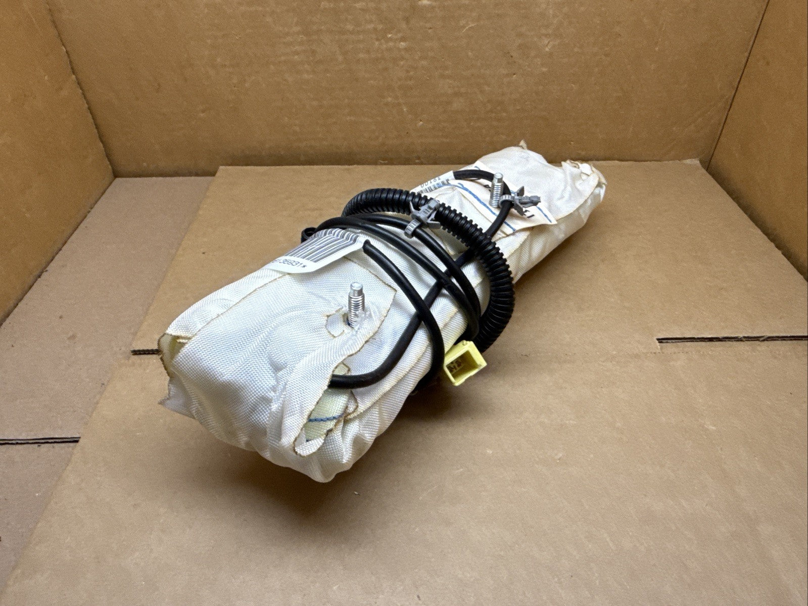2013 Nissan Xterra Front Left Side Driver Seat Air Bag Airbag5