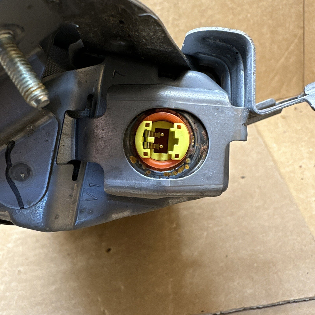 2013 Toyota Sienna Front Left Side Driver Knee Lower Air Bag Airbag LB423