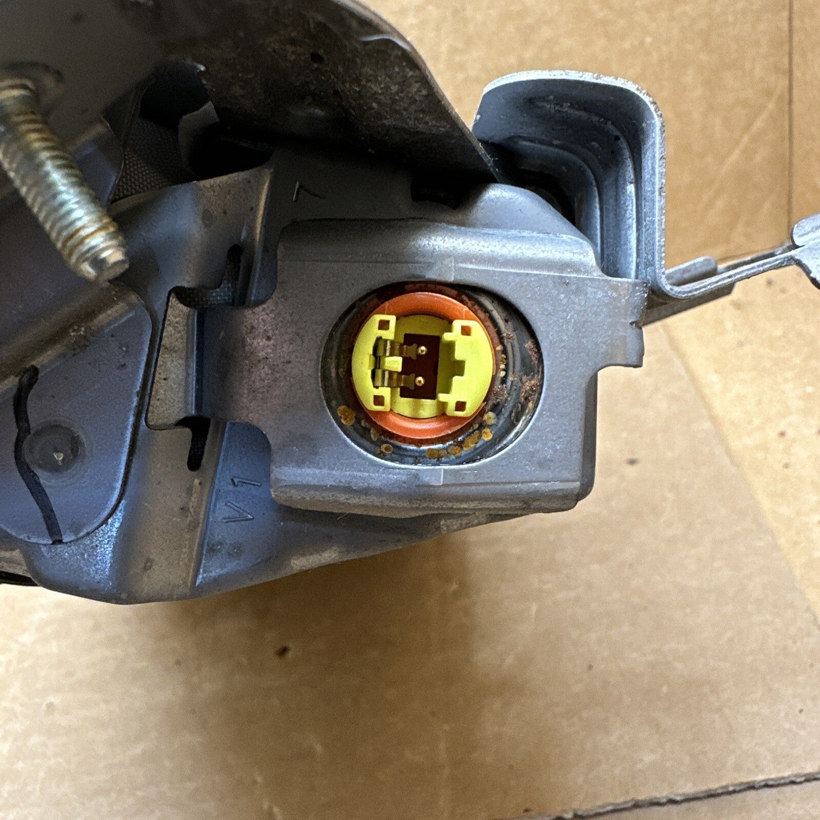 2013 Toyota Sienna Front Left Side Driver Knee Lower Air Bag Airbag LB423