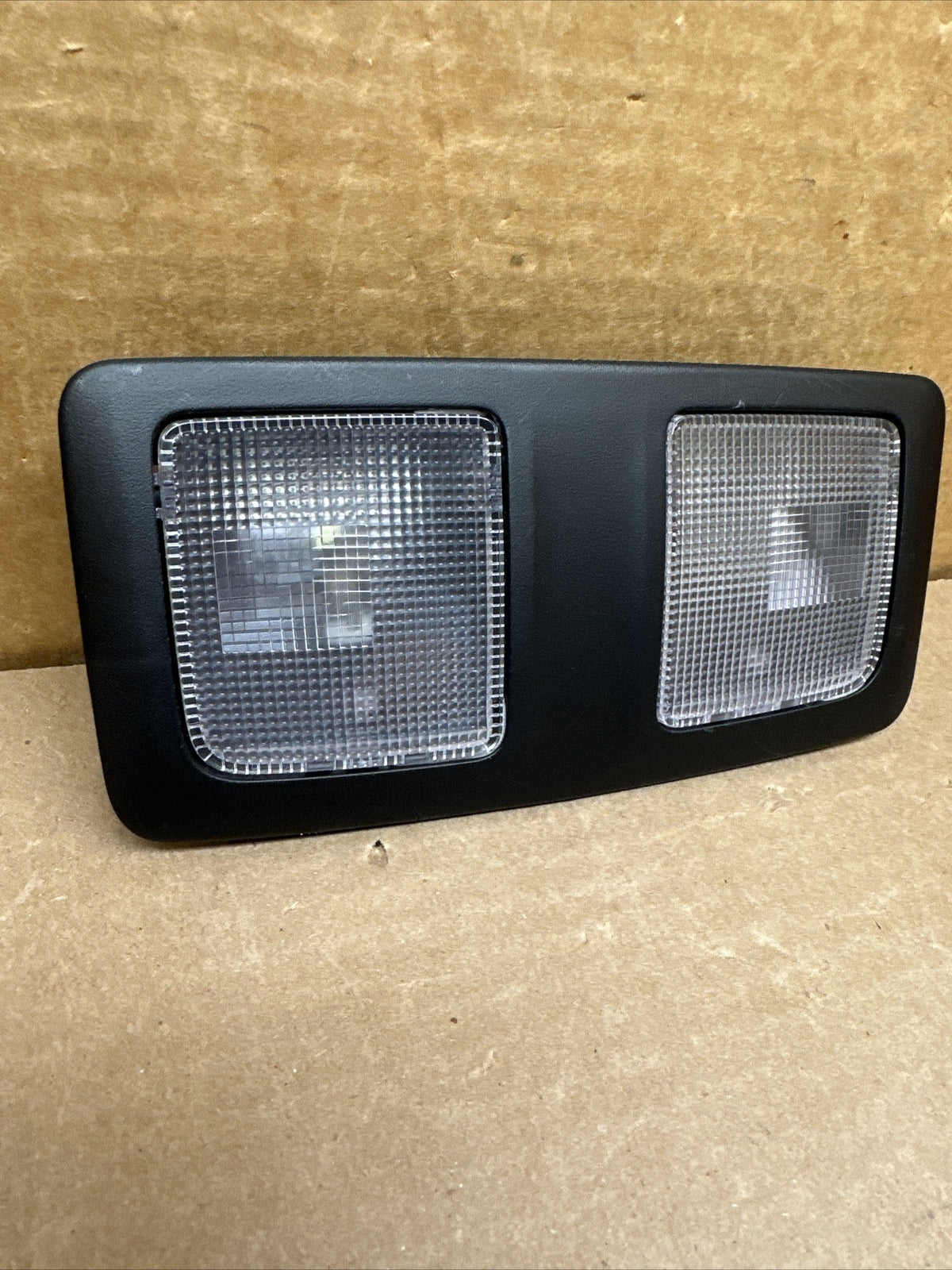 2016 2023 MAZDA CX 9 REAR INTERIOR OVERHEAD ROOF CONSOLE DOME READING LIGHT OEM1
