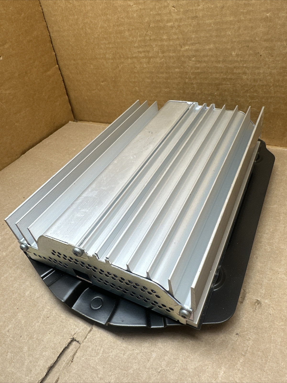 2010 2013 Buick Lacrosse ACDelco Audio Stereo Amp Amplifier OEM UQA 228942575