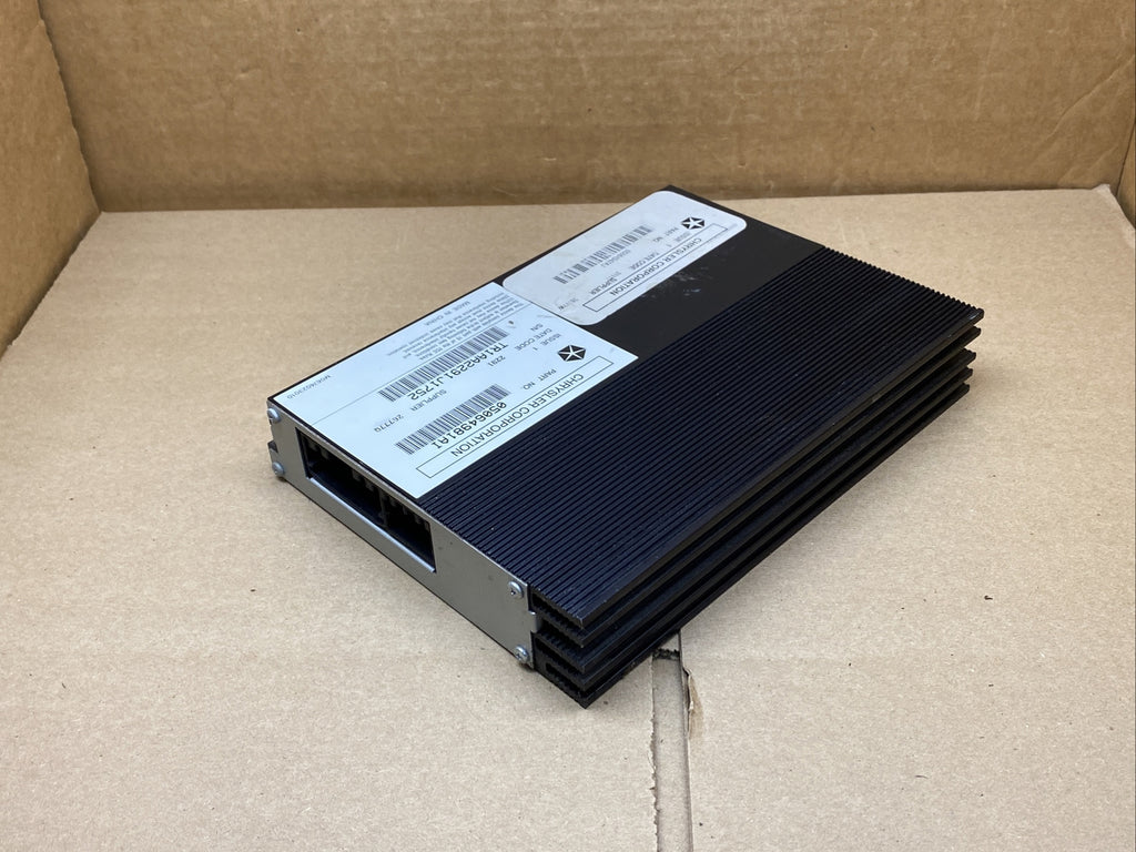 2011 2014 Dodge Charger Chrysler 300 Journey Audio Amplifier OEM 05064981AI5