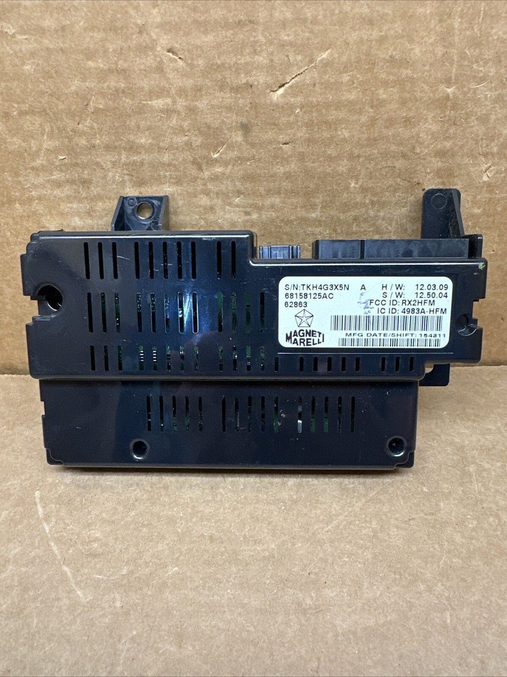 2012 2014 Journey Charger Chrysler 300 Telematic Control Module 68158125AC0