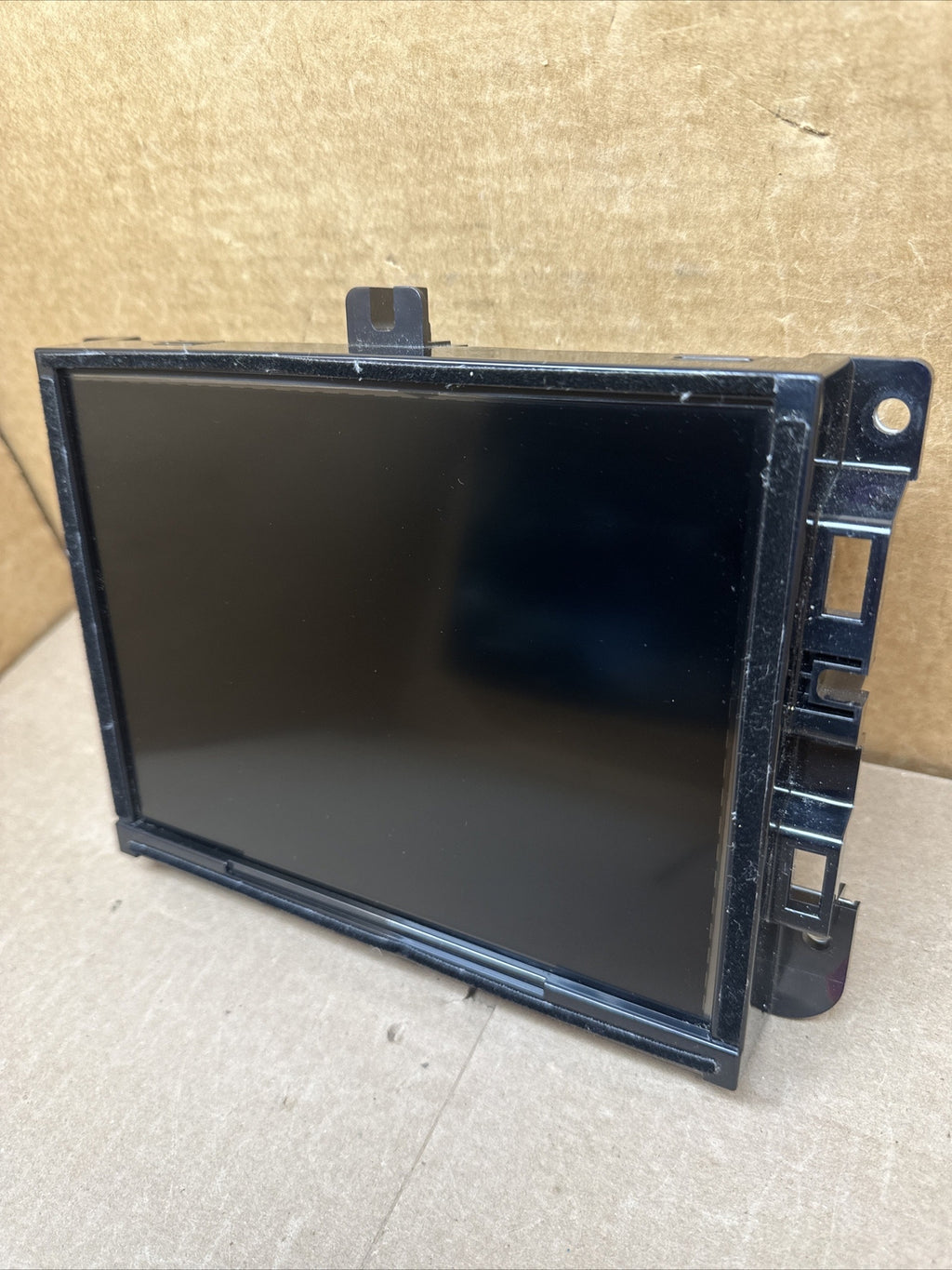2017 2021 Jeep Compass OEM Radio 8" Touch Screen Display VP2RFP P68396673AE2