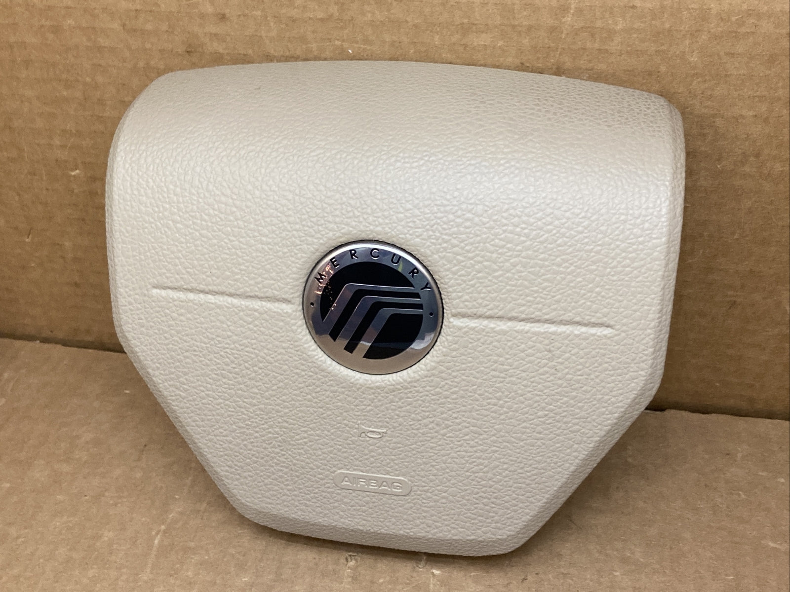 2006 2010 Mountaineer Front Left Driver Side Steering Wheel Air Bag Airbag Tan4