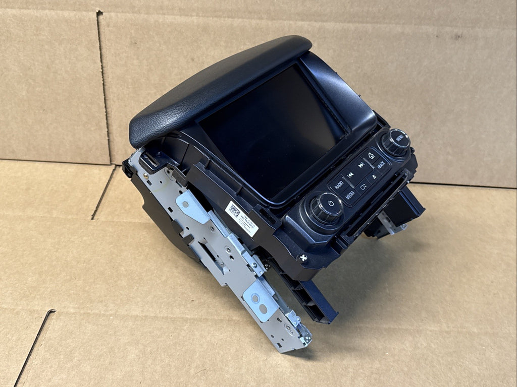 2016 Chevy Tahoe Radio Control Panel Display Screen OEM ID 233837224