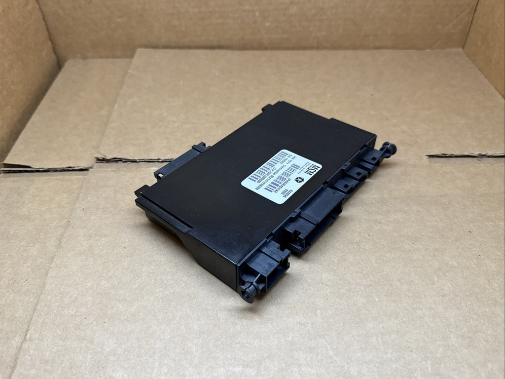 14 23 Durango Grand Cherokee Front Driver Seat Memory Control Module 68464647AA2