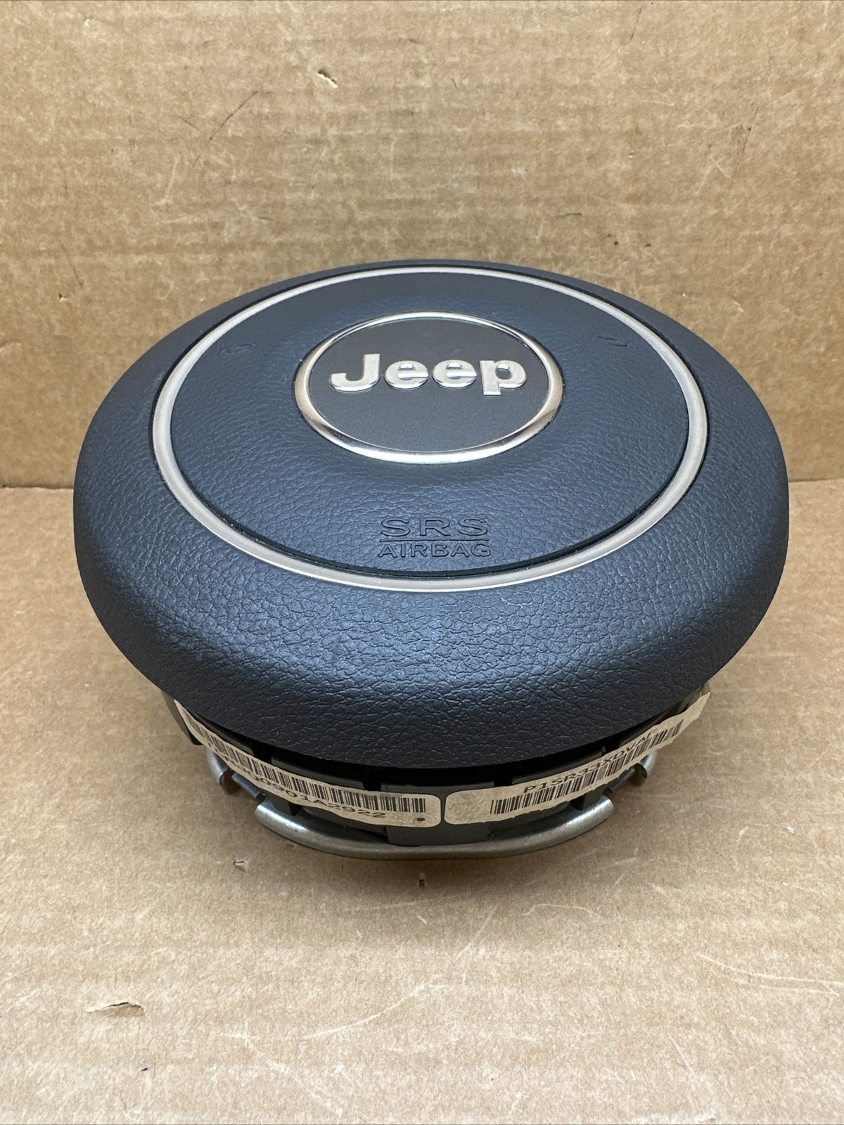 2011 2012 Jeep Liberty Front Left Driver Side Steering Wheel Air Bag Airbag3