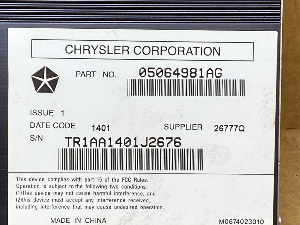 2013 2014 Dodge Charger Chrysler 300 Journey Audio Amplifier 05064981AG OEM1