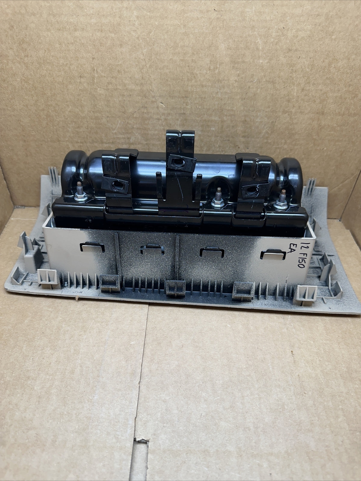 2009 2014 Ford F150 F 150 Front Right Side Passenger Dash Airbag Air Bag Tan4