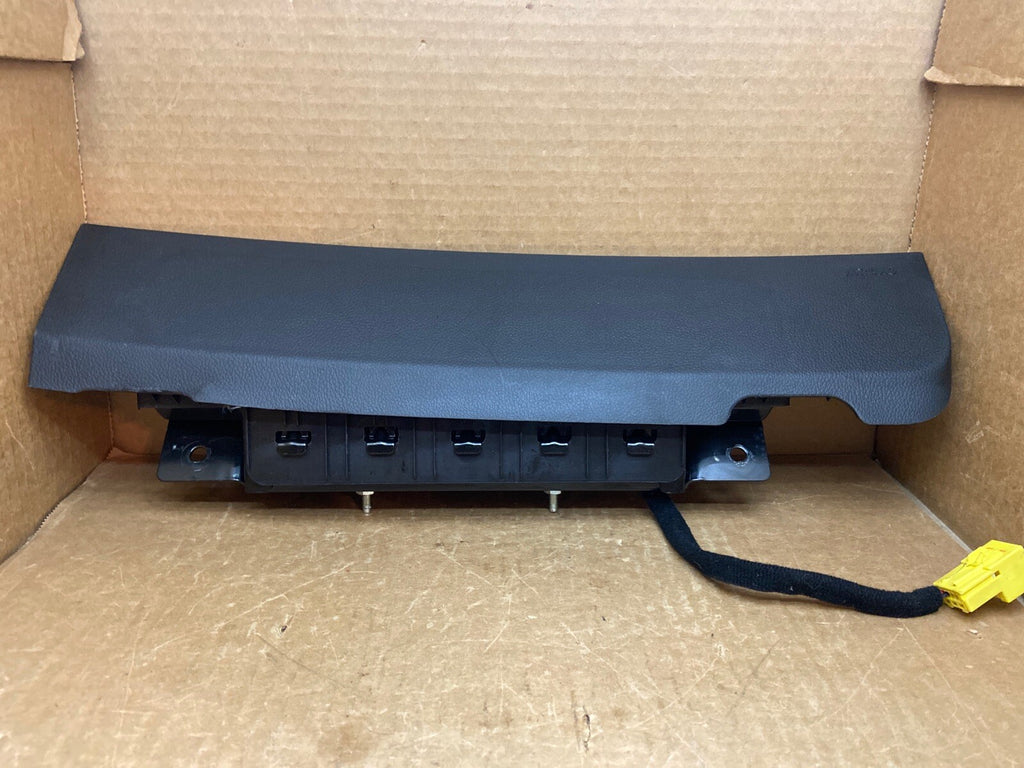 11 12 Chevy Cruze Right Passenger Side Knee Air Bag Airbag Lower Dash 954830771