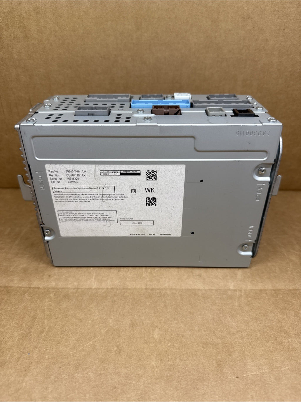 2018 2022 Honda Accord Radio Receiver Module 39540 TVA A140