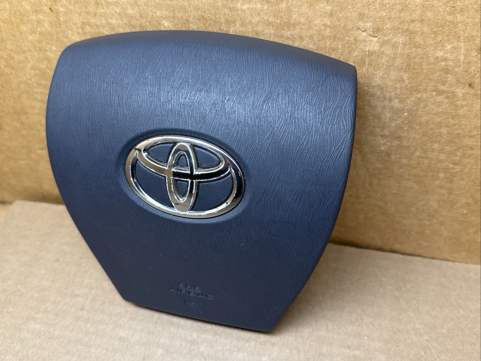 2010 2015 Toyota Prius Front Left Driver Side Steering Wheel Air Bag Airbag Gray4