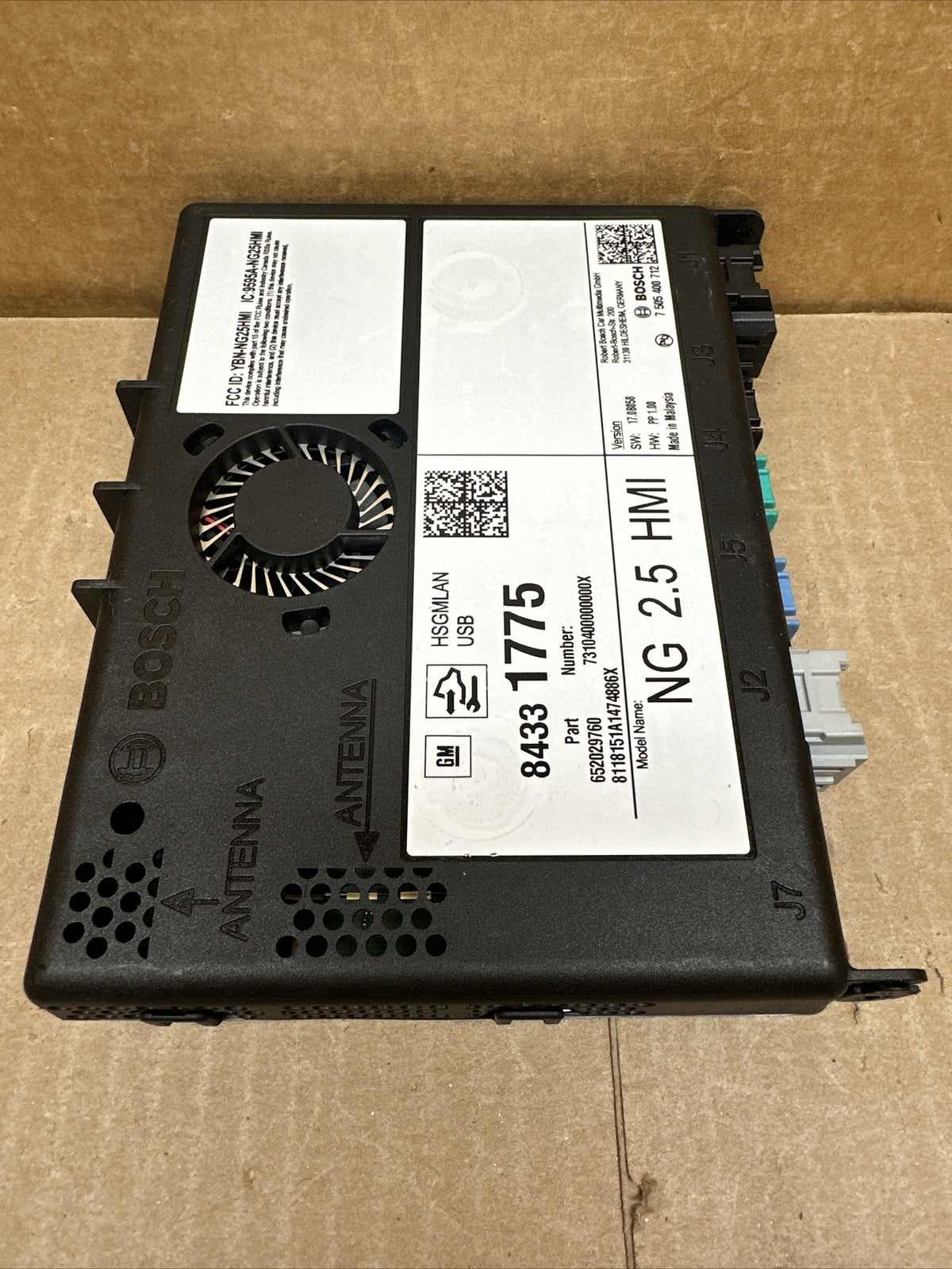 2015 2018 GM OEM 2.5 HMI HUMAN MACHINE INTERFACE CONTROL MODULE 843317752