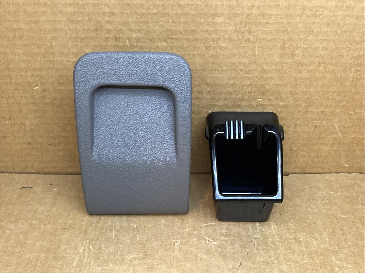 2007 2013 Silverado Sierra Dash Ash Tray Ashtray Dark Titanium OEM W/ Insert1