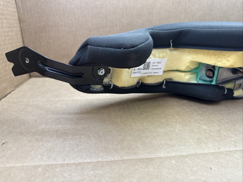 2021-2025 Trailblazer Rear Back 2nd Row Right Side Passenger Seat Air Bag Airbag1