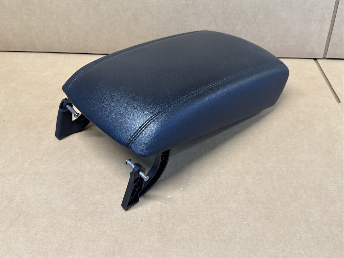 2021 2024 Ford Edge Center Console Arm Rest Armrest Lid Top Black Leather OEM6